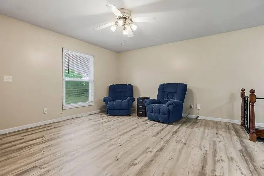 201 W 8th Street, Edgerton, KS 66021 - #3