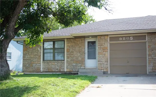 9805 View High Drive, Kansas City, MO 64134