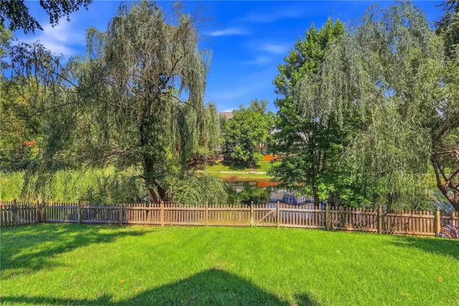 21714 W 96th Street, Lenexa, KS 66220 - #3