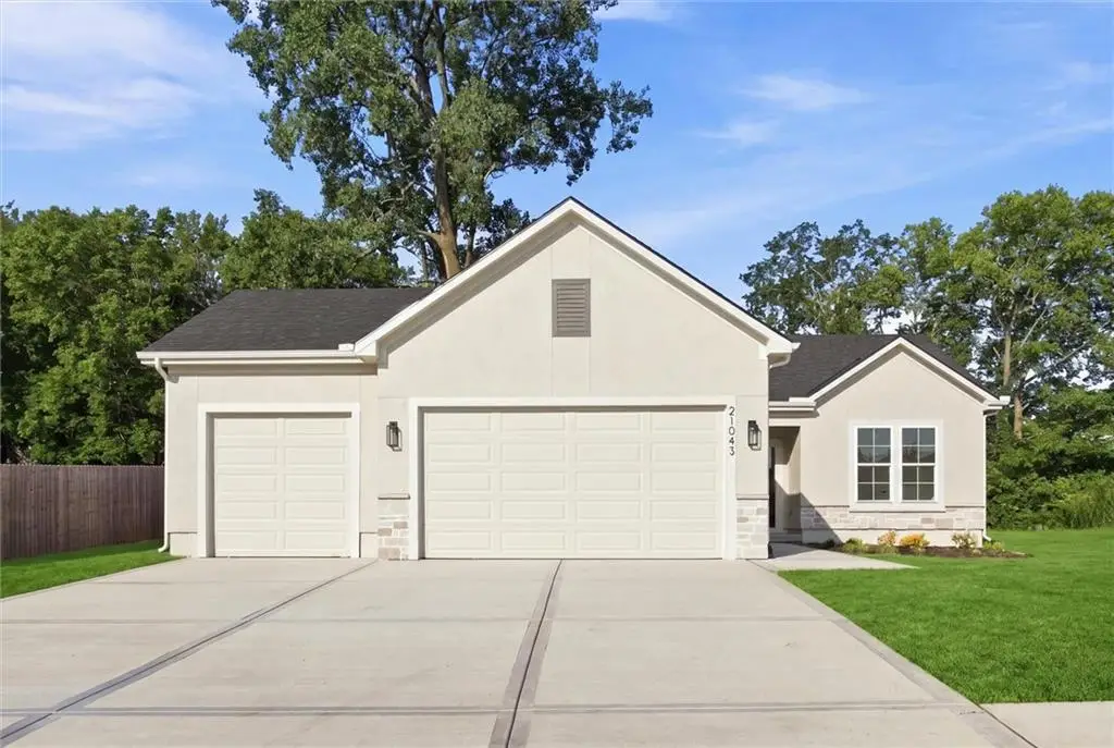21043 S 225th Street, Spring Hill, KS 66083 - #1