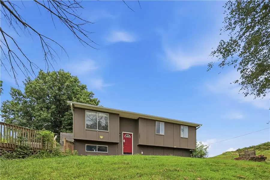 1201 S 5th Street, Atchison, KS 66002 - #3