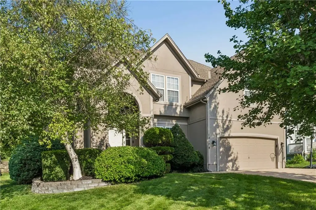 12178 S Prairie Creek Parkway, Olathe, KS 66062 - #1