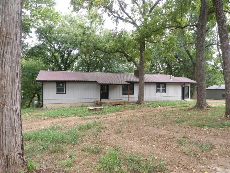 2594 Georgia Road, Ottawa, KS 66067 - #2