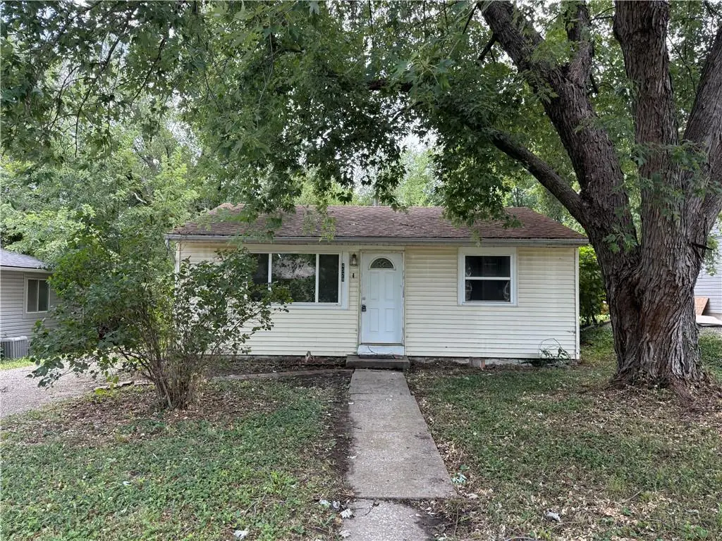 4529 N Forest Avenue, Kansas City, MO 64116 - #1