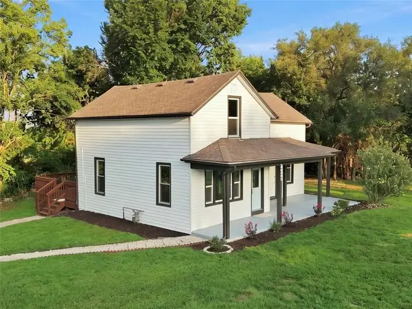 2421 N 72nd Street, Kansas City, KS 66109