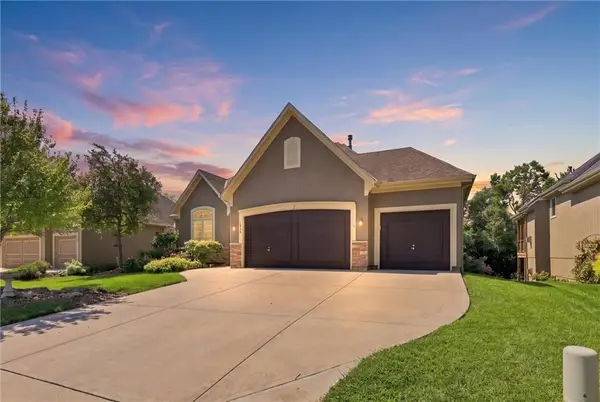 16548 S Marais Drive, Olathe, KS 66062