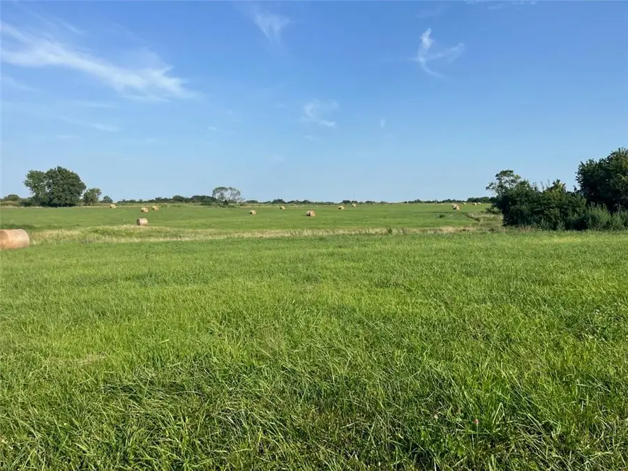 0003 Switzer Road, Louisburg, KS 66053 - #2