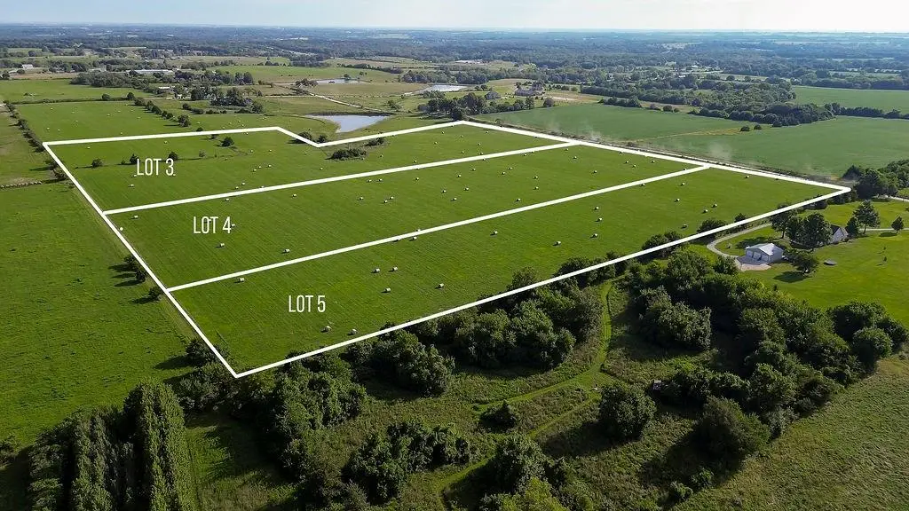 0004 Switzer Road, Louisburg, KS 66053 - #1