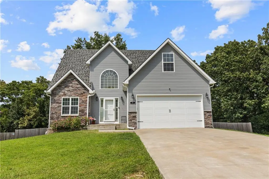 7 SE 230 Road, Warrensburg, MO 64093 - #1