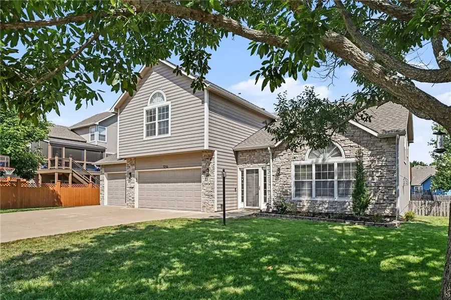 3214 Nottingham Court, Lawrence, KS 66049 - #2