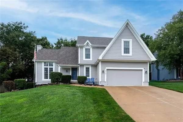 12110 S Acuff Lane, Olathe, KS 66062