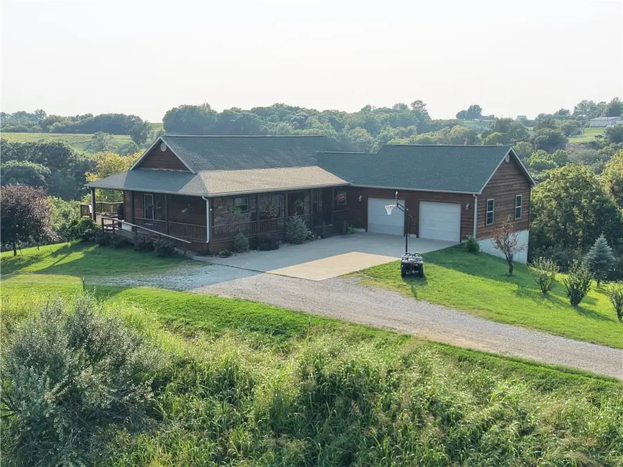 954 Tioga Rd Road, Wathena, KS 66090 - #2