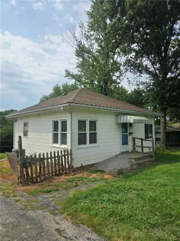 3506 S Crysler Avenue, Independence, MO 64050