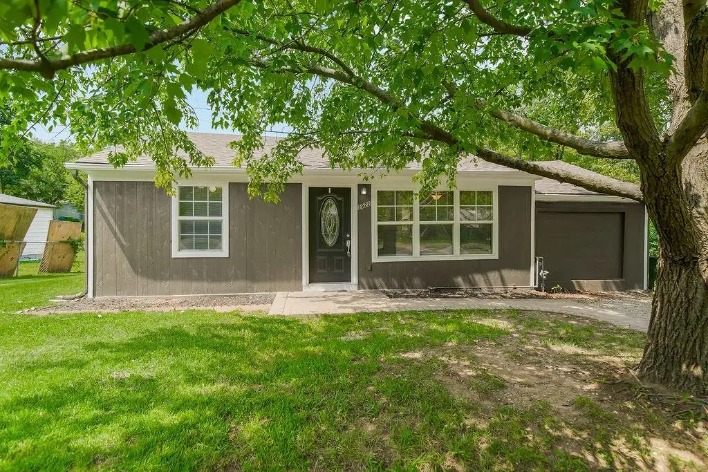 2922 S 9th Terrace, Kansas City, KS 66103 - #1