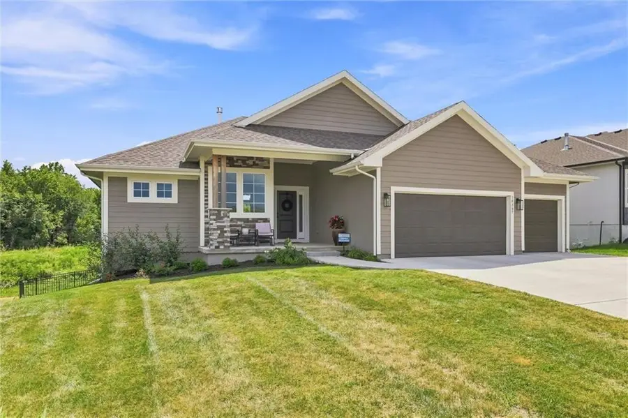 19367 W 114th Terrace, Olathe, KS 66061 - #3