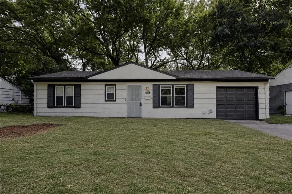 11303 Donnelly Avenue, Kansas City, MO 64134 - #1