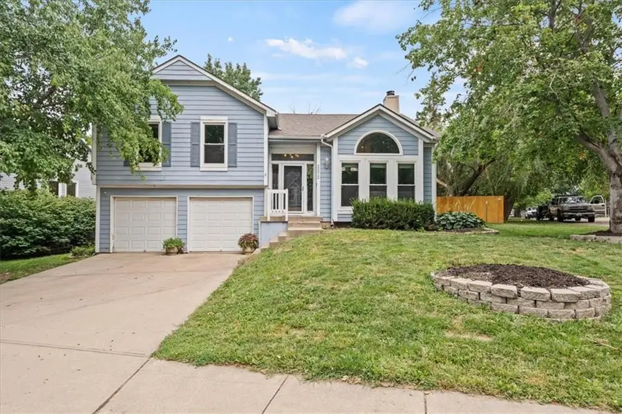 22012 W 48th Street, Shawnee, KS 66226 - #2