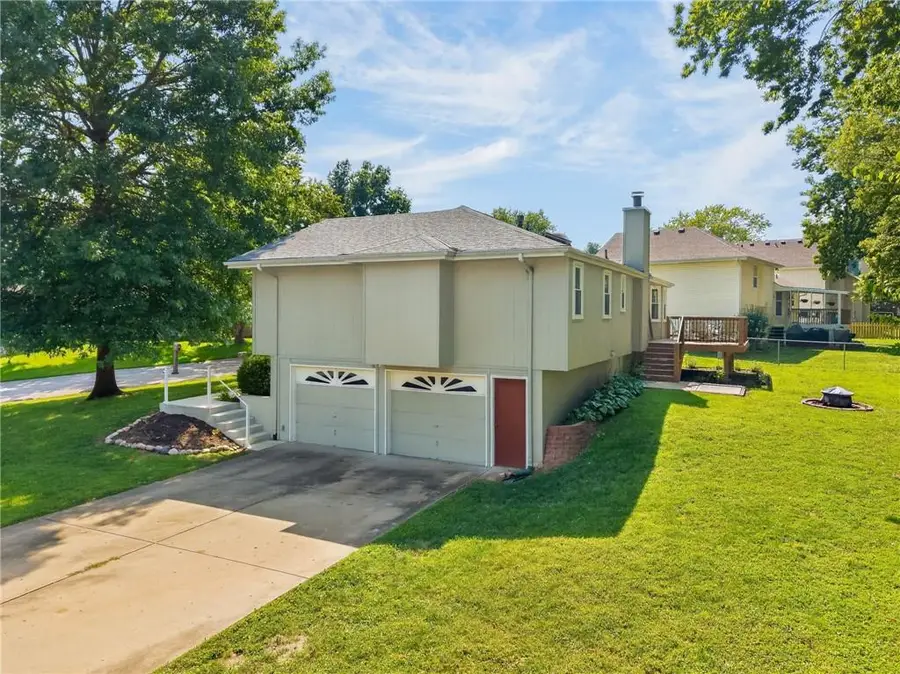 320 Regency Park Street, Kearney, MO 64060 - #3