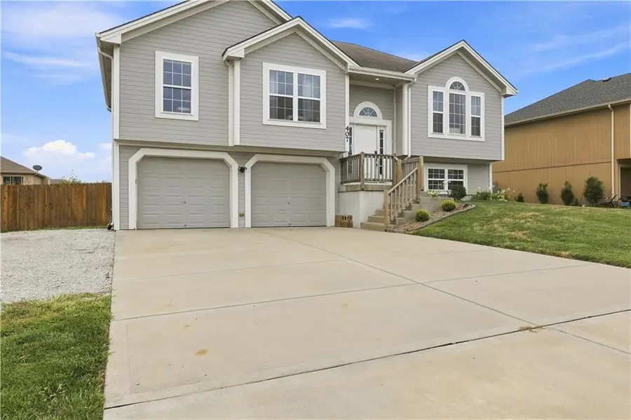 407 NE 192nd Terrace, Smithville, MO 64089 - #3
