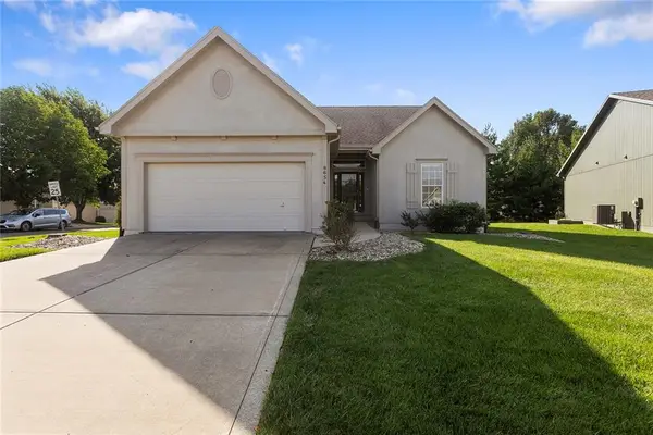 8654 N Britt Avenue, Kansas City, MO 64154