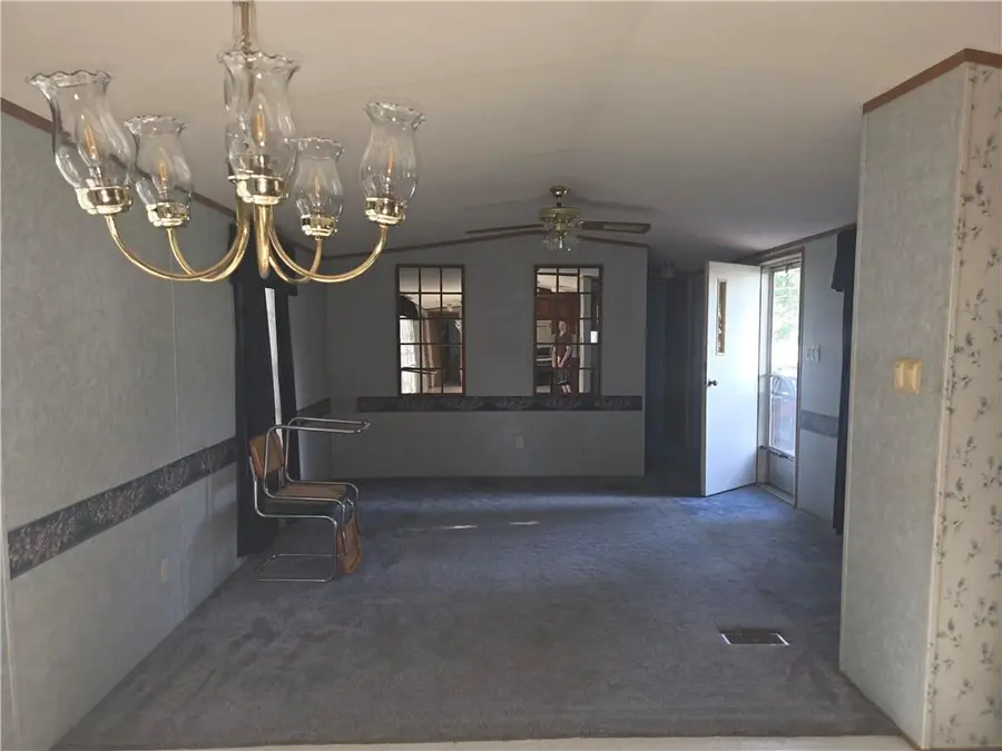 612 W Main Street, Odessa, MO 64076 - #3