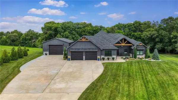 15562 Lexi Lane, Bonner Springs, KS 66012
