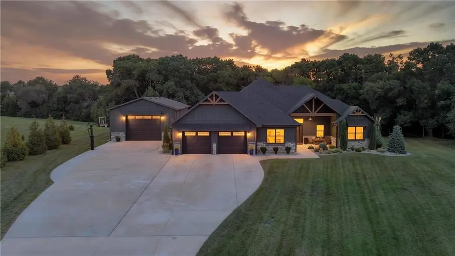 15562 Lexi Lane, Bonner Springs, KS 66012 - #2