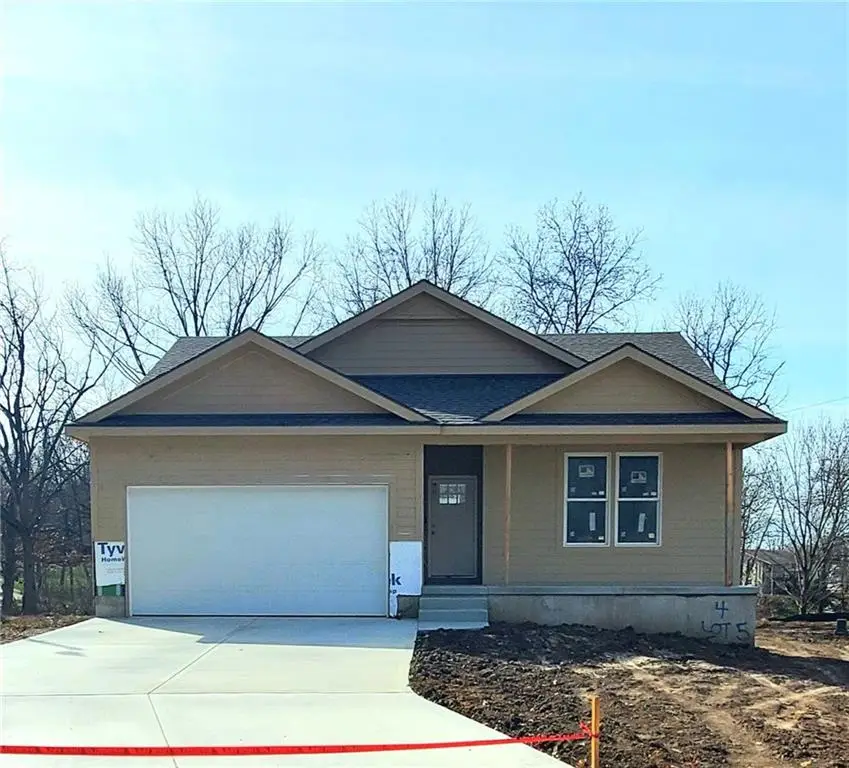 103 Highland Drive, Smithville, MO 64089 - #1