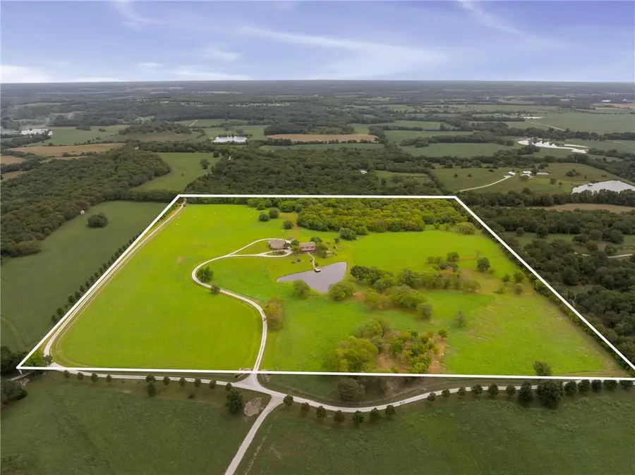 32921 S Ridgeview Farm Road, Drexel, MO 64742 - #2
