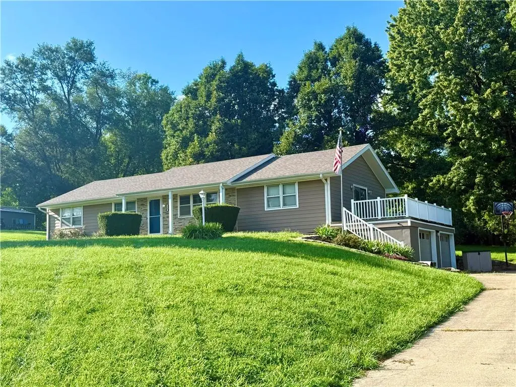 2307 Westminster Lane, Saint Joseph, MO 64504 - #1