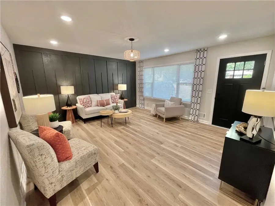 2512 Queen Ridge Drive, Independence, MO 64055 - #2