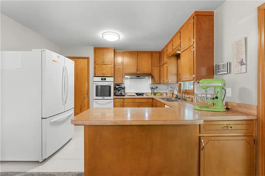 4200 S Mccoy Street, Independence, MO 64055 - #3
