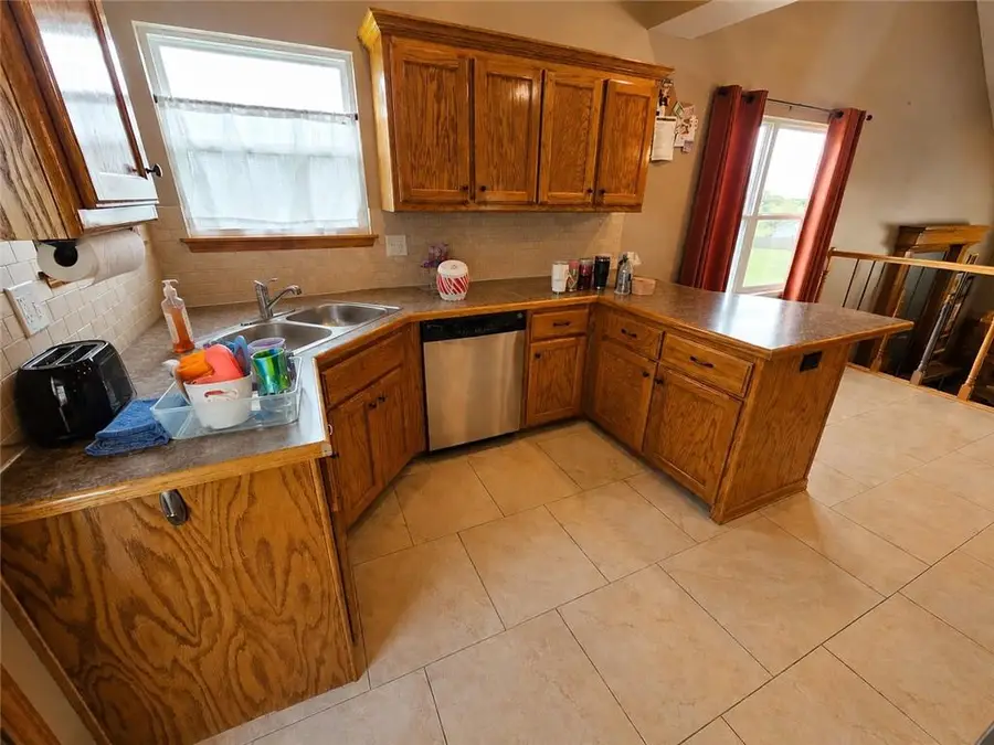 1805 Eastridge Avenue, Cameron, MO 64429 - #3