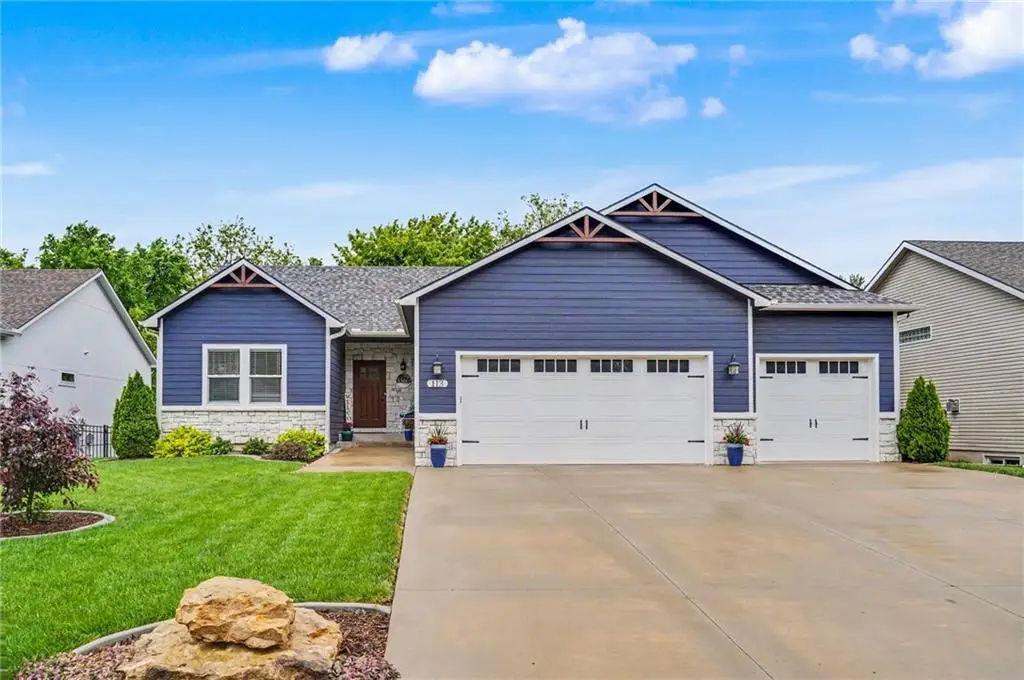 113 Hillside Drive, Baldwin City, KS 66006 - #1