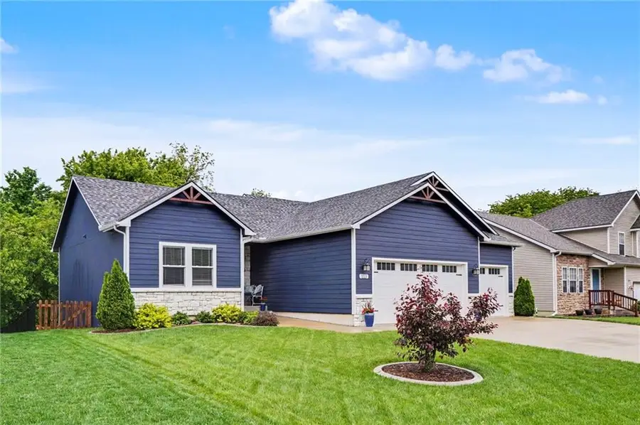 113 Hillside Drive, Baldwin City, KS 66006 - #3