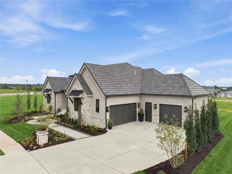 13705 Springfield Road, Leawood, KS 66224 - #2