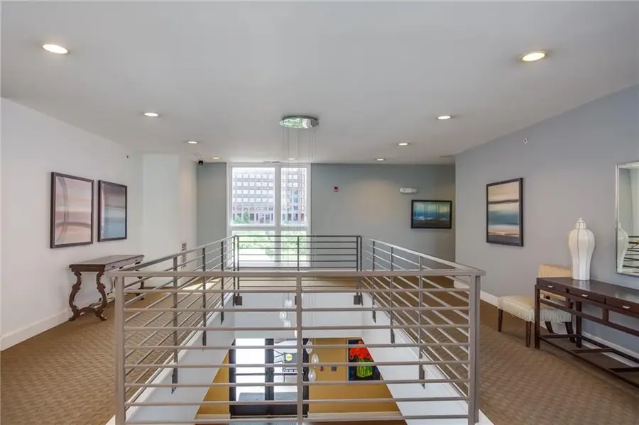 4521 Wornall Road #210, Kansas City, MO 64111 - #3
