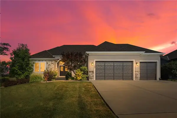 190 SW Roosevelt Ridge, Lee's Summit, MO 64081