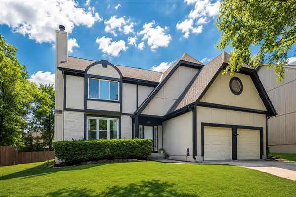 8807 W 132nd Terrace, Overland Park, KS 66213