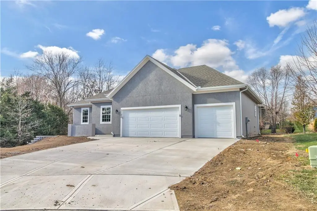 3100 N 118th Street, Kansas City, KS 66109 - #1
