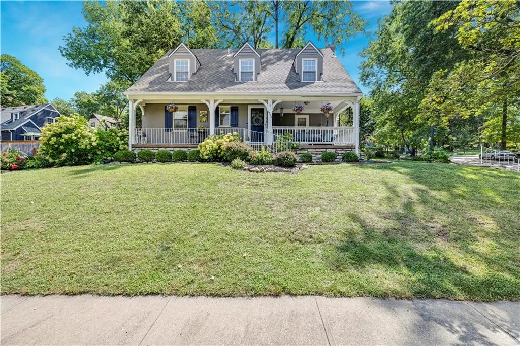 6811 Rockhill Road, Kansas City, MO 64131 - #1