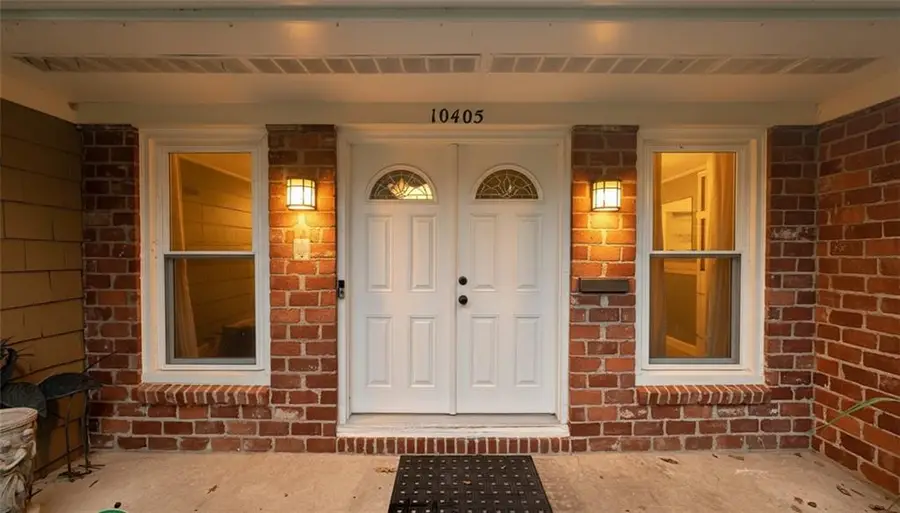 10405 Baltimore Avenue, Kansas City, MO 64114 - #3