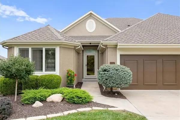 10007 Millstone Drive, Lenexa, KS 66220