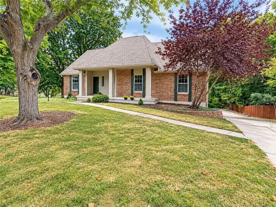 1313 NW Porter Drive, Blue Springs, MO 64015 - #2