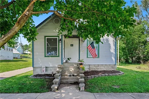 206 N 4th Street, Fairfax, MO 64446