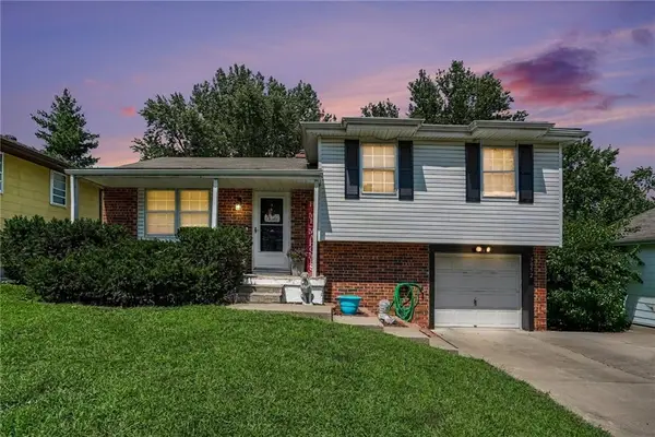 5052 NE 56th Place, Kansas City, MO 64119