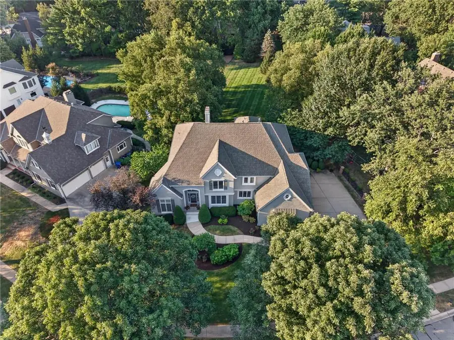2800 W 125th Street, Leawood, KS 66209 - #3