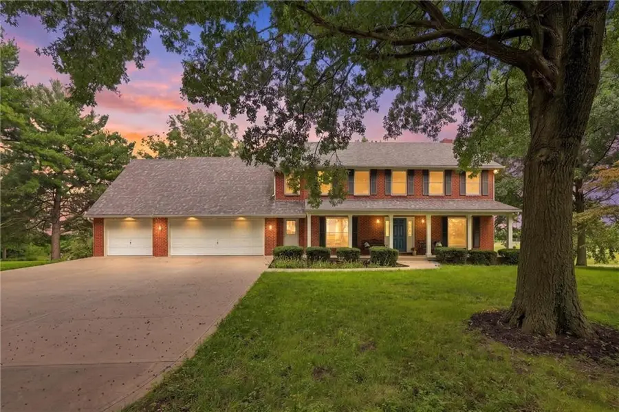 10423 Ridgeview Avenue, Liberty, MO 64068 - #2