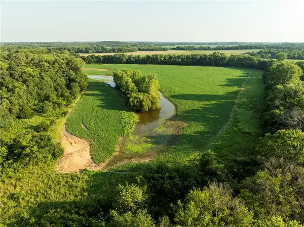 0000 Hatchell Road, Tonganoxie, KS 66086