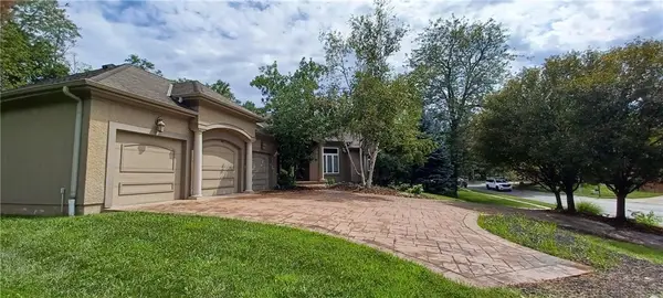 6209 N Mattox Road, Kansas City, MO 64151